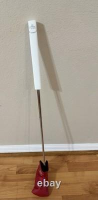 Custom Scotty Cameron Select Fastback 2 RH Gunmetal Matte Finish FLUX Grip 33