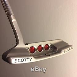 Fantastic Titleist Scotty Cameron Select Newport 2.5 Putter RH 35