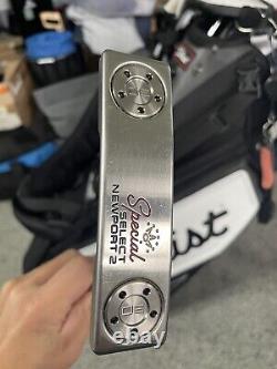 MINT Titleist Scotty Cameron Special Select Newport 2 Putter RARE GRIP 35 2 HCs