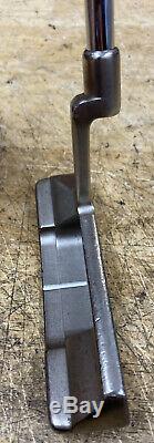 SCOTTY CAMERON NEWPORT 2 II CIRCLE T TOUR only RH Titleist With Headcover red dot