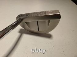 Scotty Cameron GoLo 7 Dual Balance Putter Titleist wit Headcover 50g Grip 35 RH