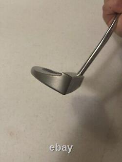 Scotty Cameron Golo 5R 35 Putter 68° Lie 3.5° Loft RH Titleist Matador Grip