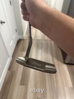 Scotty Cameron Newport 2 Pro Platinum Putter 35 inches withnew grip