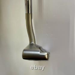 Scotty Cameron Titleist select newport 2.5 putter 2018 32 3/4 WithHead Cover