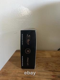 Titleist Pro V1 White 12-Pack Golf Balls with Scotty Cameron Studio Design Box
