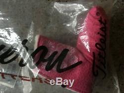 Titleist Scotty Cameron 2010 My Girl Pretty In Pink 33 New in Plastic