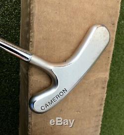 Titleist Scotty Cameron Bullseye Blade 35 Putter Steel Golf Club with Headcover