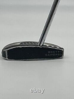 Titleist Scotty Cameron Futura Phantom Mallet 2 35-inch RH putter Original Grip