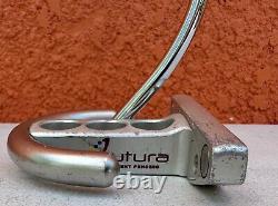 Titleist Scotty Cameron Futura Putter 34 Inches Steel shaft. Right-Handed