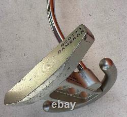 Titleist Scotty Cameron Futura Putter 34 Inches Steel shaft. Right-Handed