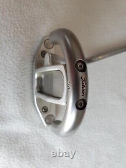 Titleist Scotty Cameron Futura Putter 34 with Cover