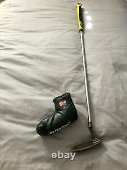 Titleist Scotty Cameron Newport Classics Putter with heel stamp and sight line