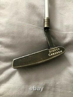 Titleist Scotty Cameron Newport Classics Putter with heel stamp and sight line