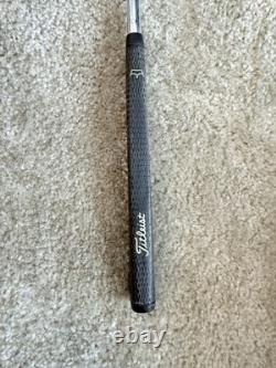 Titleist Scotty Cameron Oil Can Classics Newport Two Putter 35 with Headcover