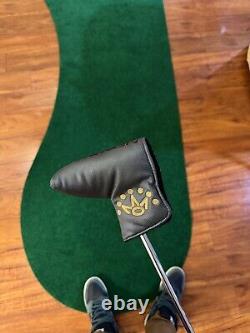 Titleist Scotty Cameron Select Fastback Putter. Excellent condition