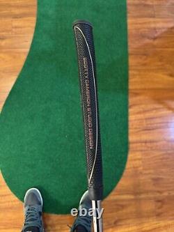 Titleist Scotty Cameron Select Fastback Putter. Excellent condition