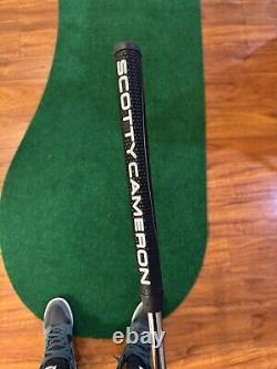 Titleist Scotty Cameron Select Fastback Putter. Excellent condition