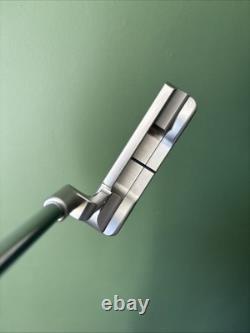 Titleist Scotty Cameron Super Select Newport 35 Putter RH Extra Grips