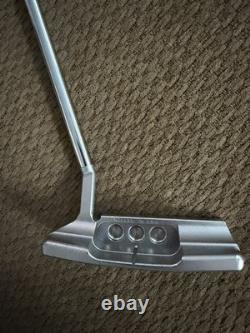 Used Titleist Scotty Cameron Special Select Newport 2.5 35 Putter + Headcover
